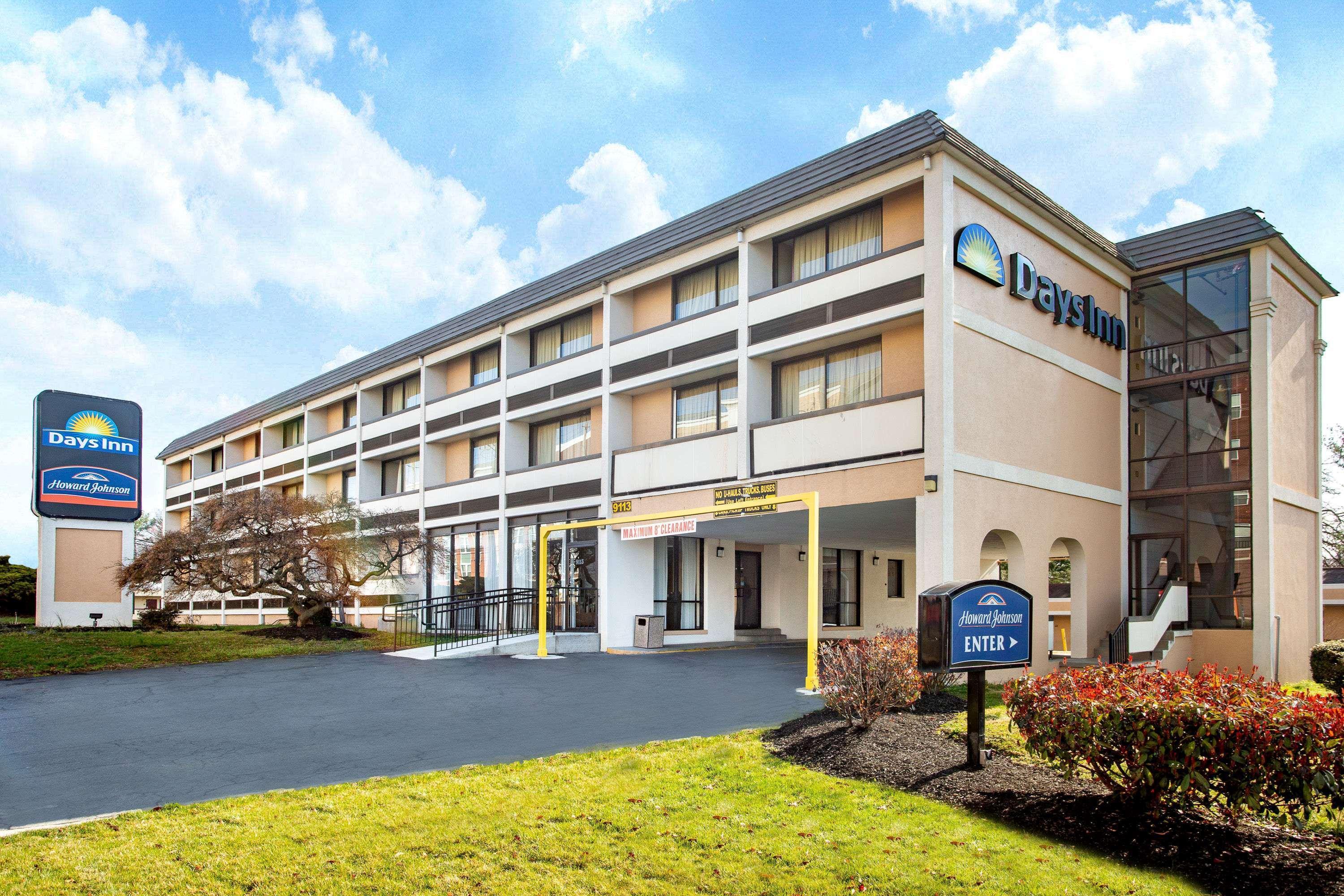 Days Inn By Wyndham College Park Exterior foto